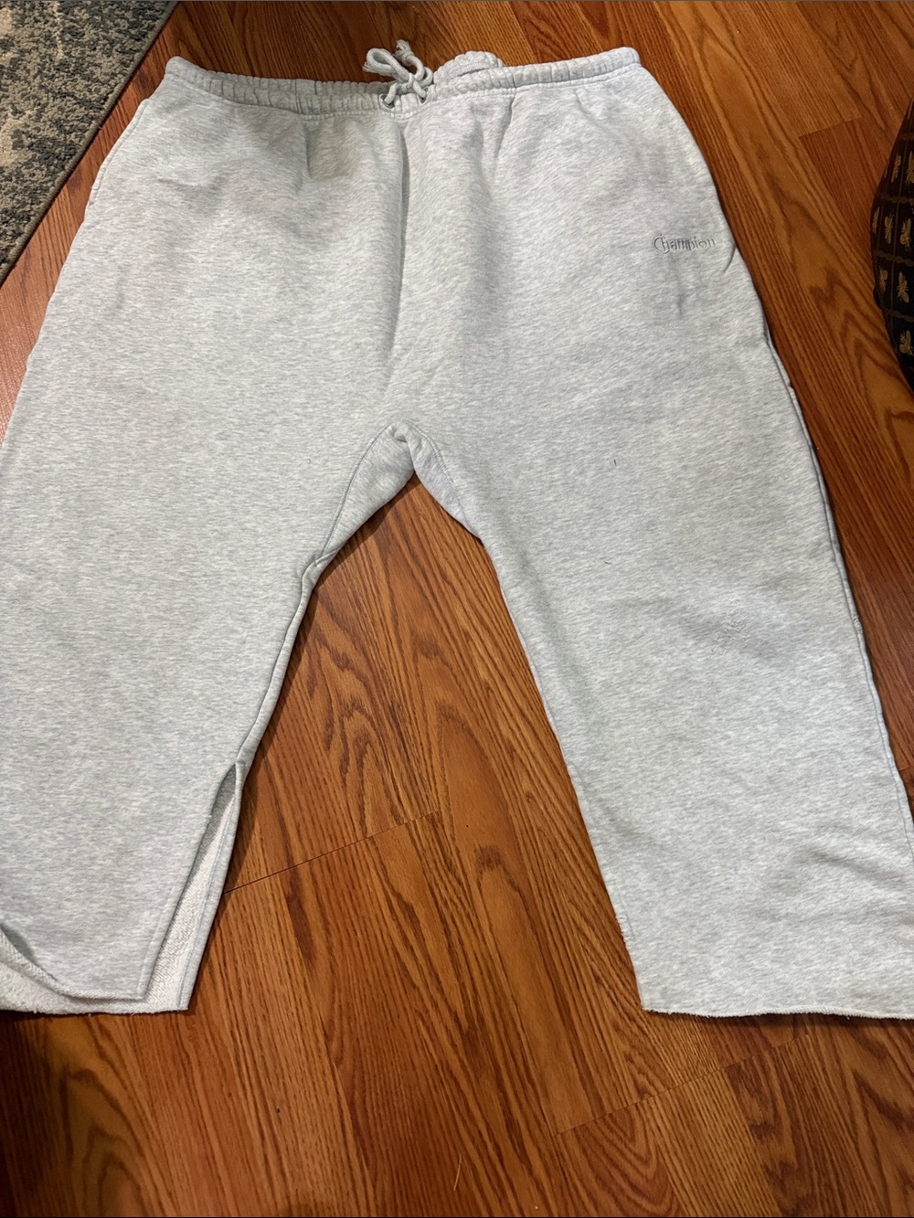 Champions heirloom jogging pants xl grey pockets fron and back